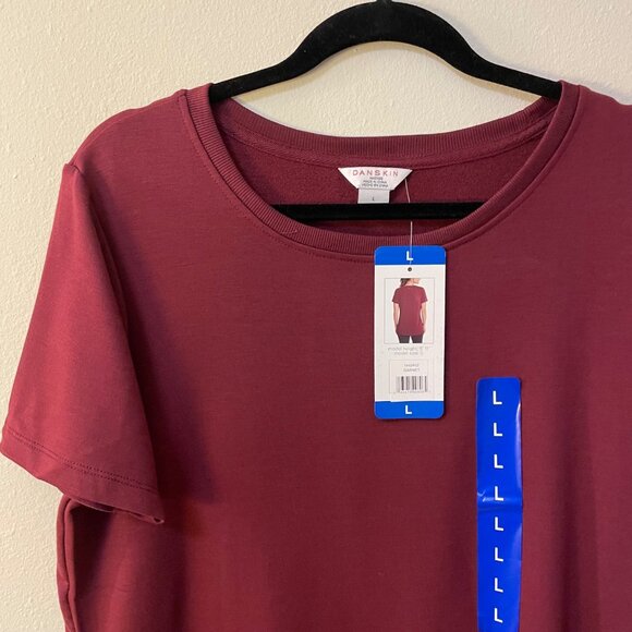 Danskin Tulip Hem Short Sleeved Tunic Top for Women Sz L in Cranberry Garnet Red - Picture 3 of 16